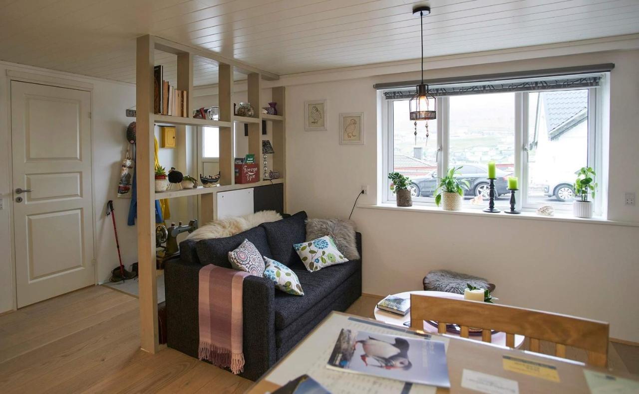 Romantic Klaksvik Apartment Экстерьер фото